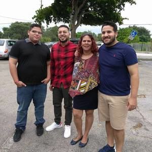 Meet your Posher, Helen